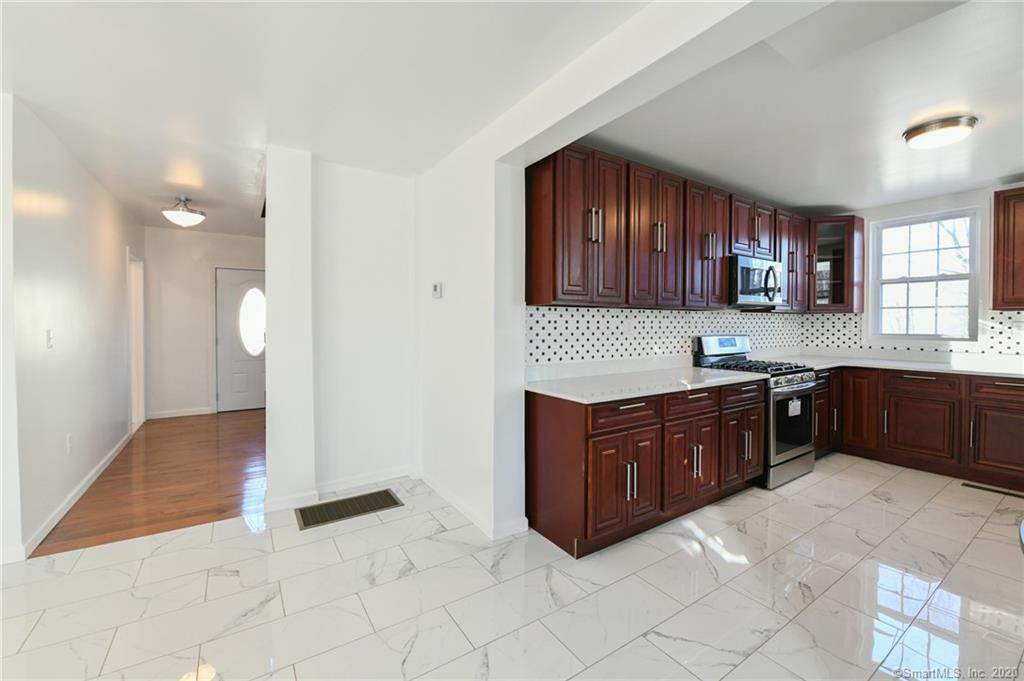 78 Rockwell Street - Photo 1
