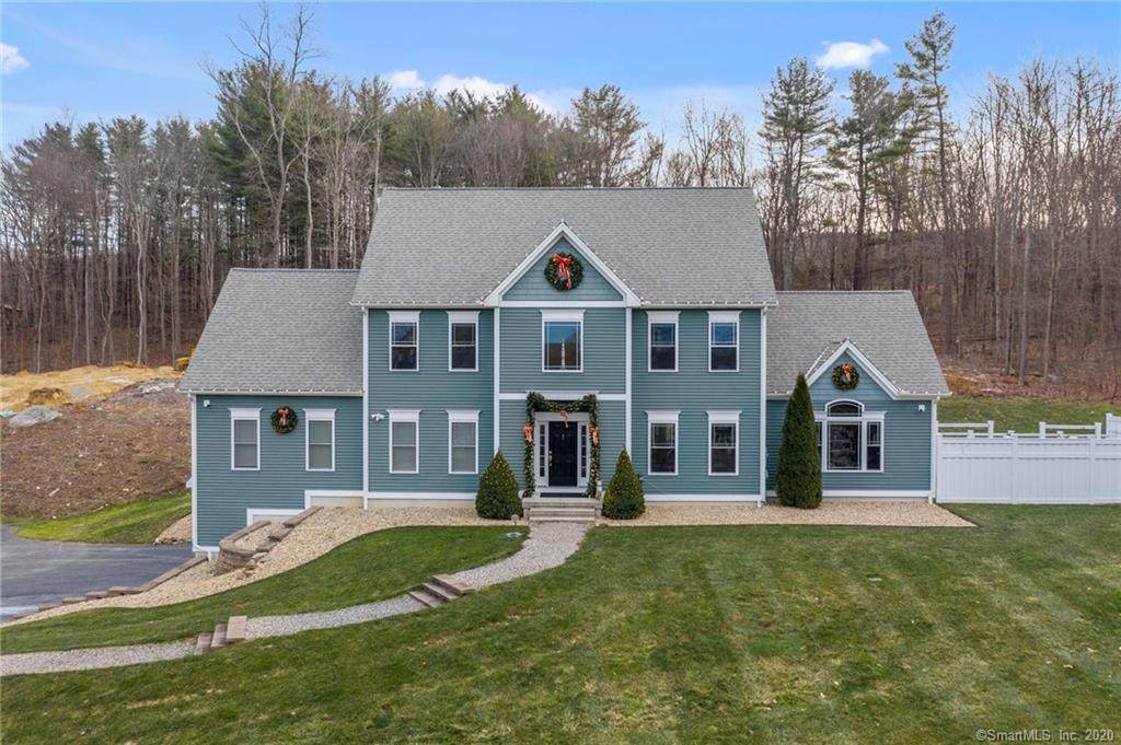 19 Fox Hunt Way - Photo 1