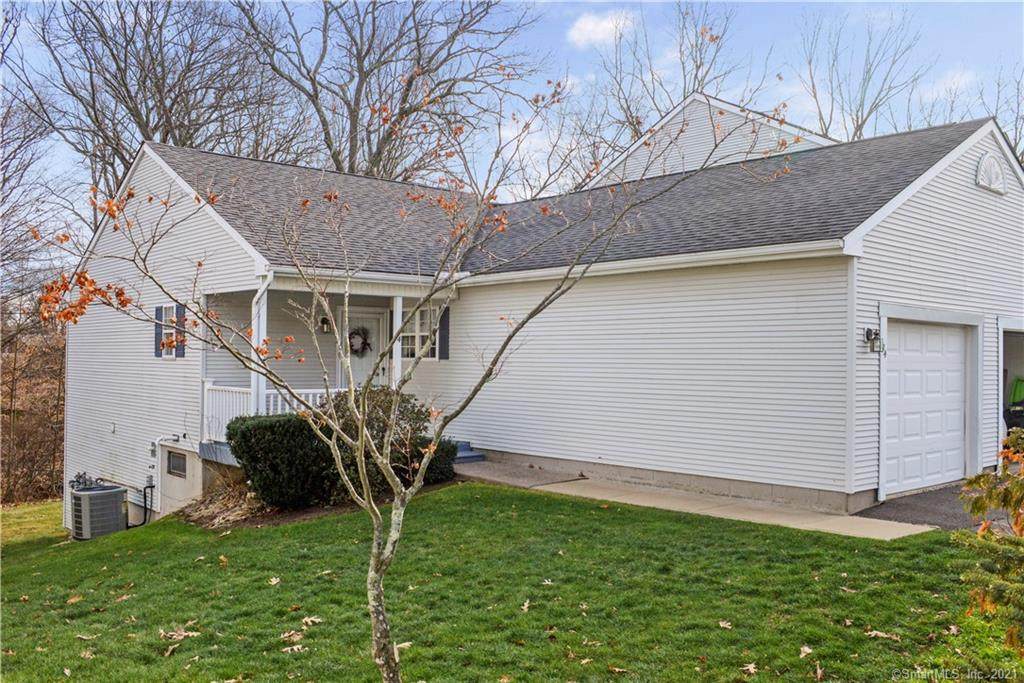 34 Dibble Hollow Lane - Photo 1