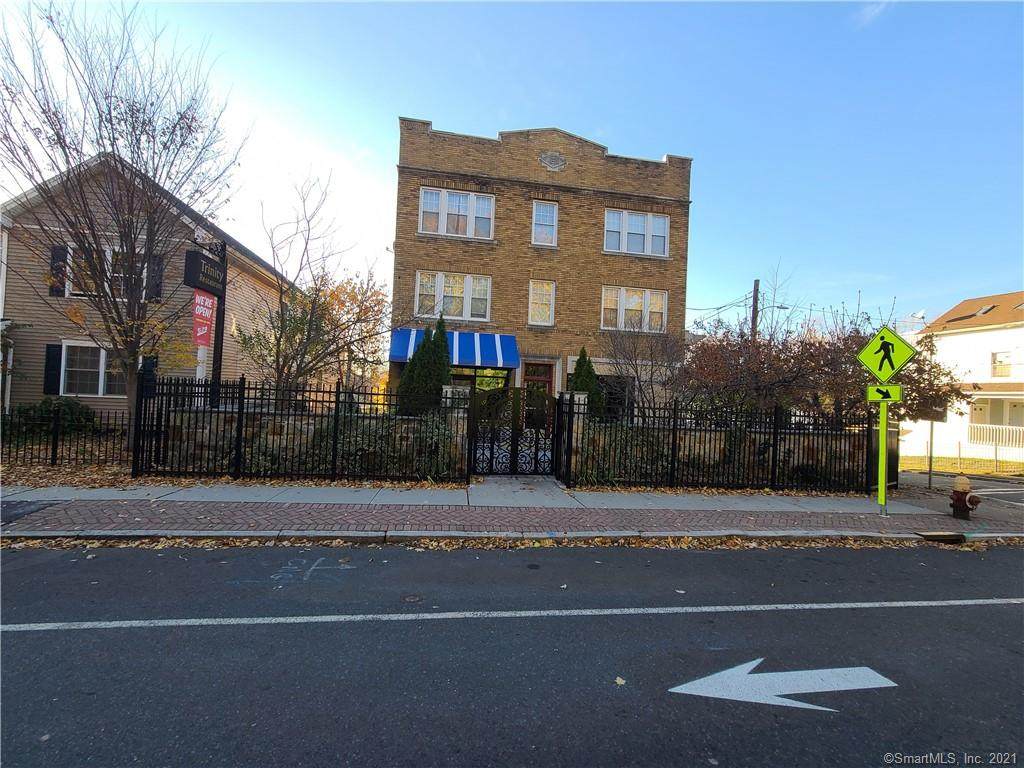 241-243 Zion Street - Photo 1