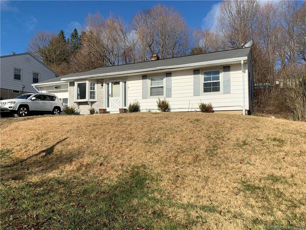 76 Red Robin Road - Photo 1