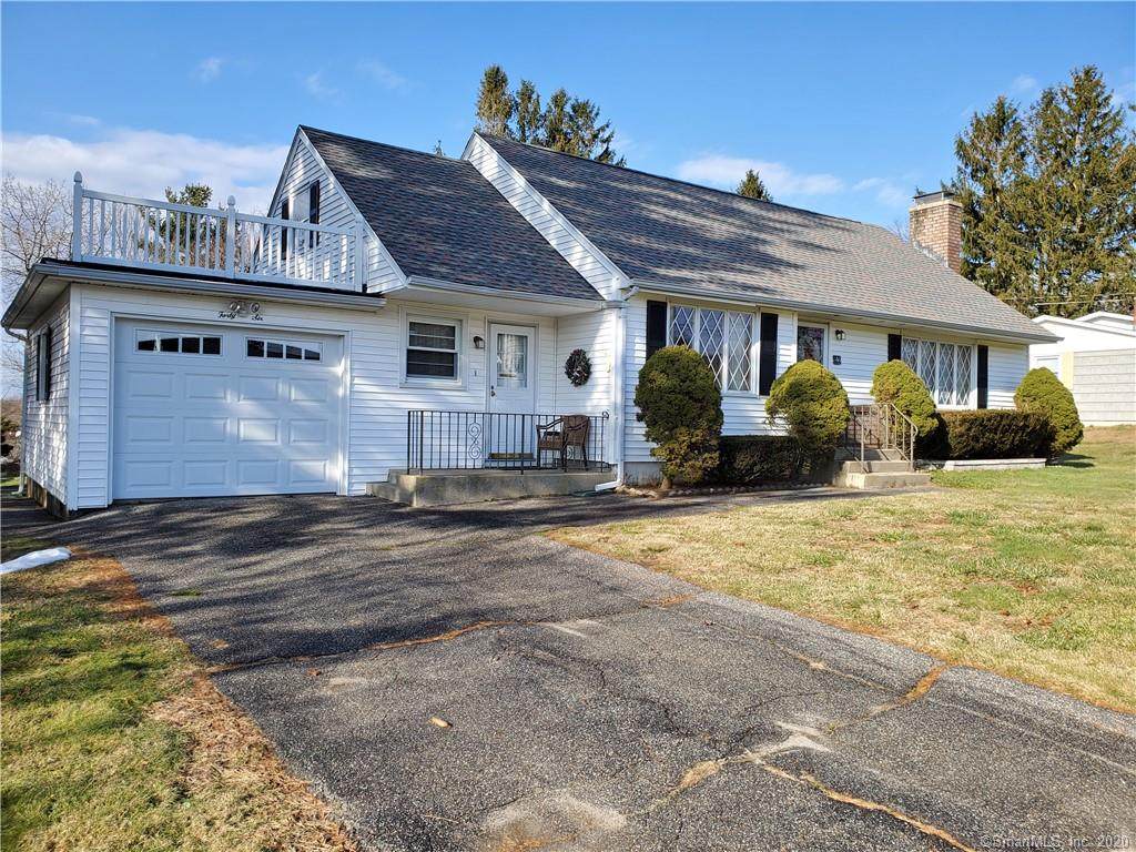 46 Colonial Drive - Photo 1