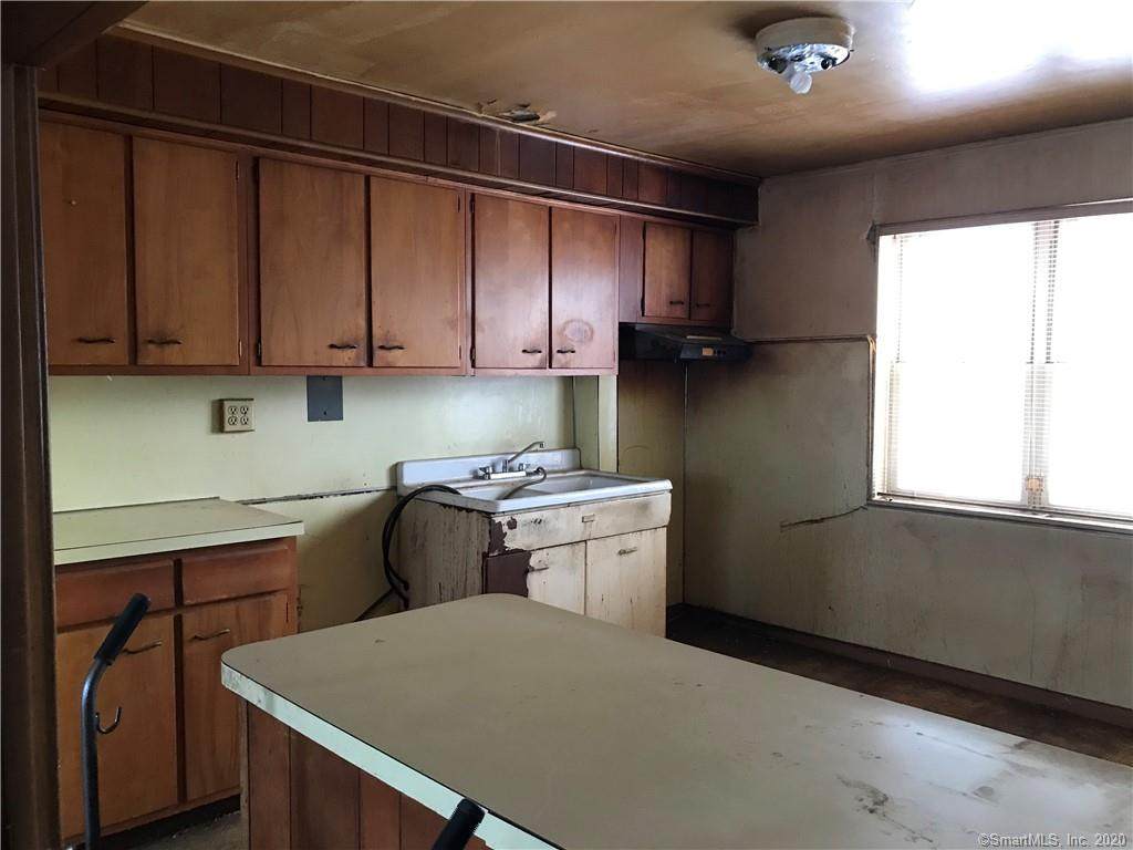 109 Court D, Bldg 32 - Photo 1
