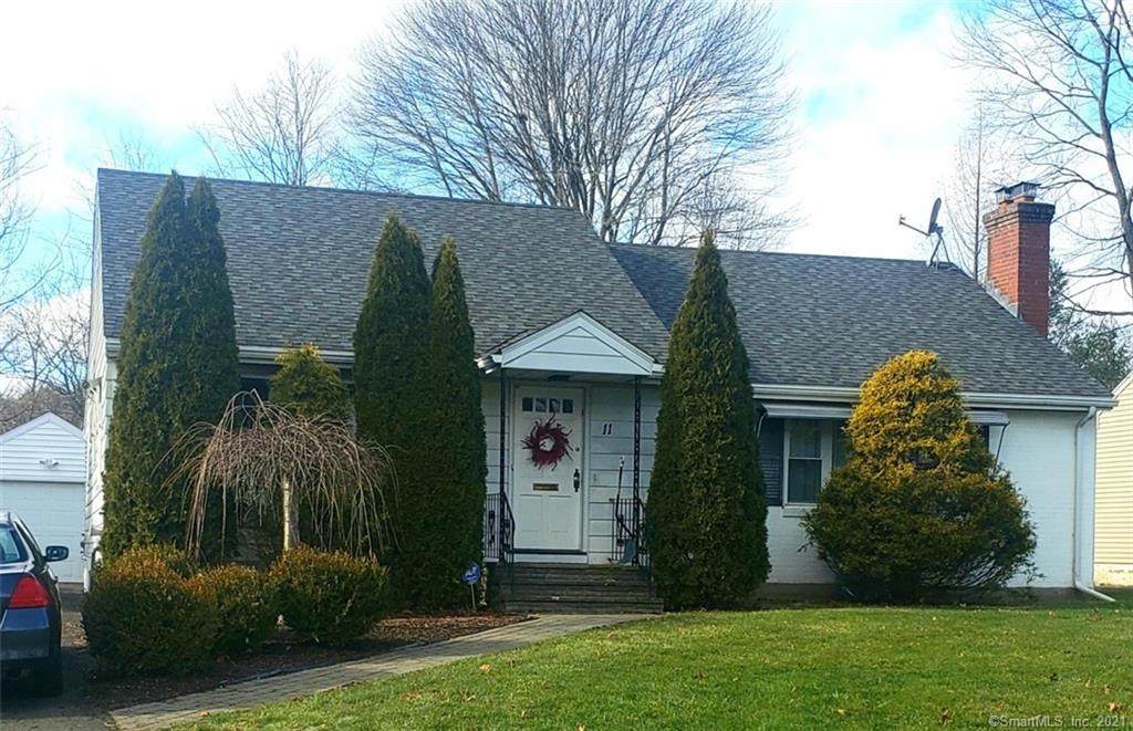 11 Sherwood Road - Photo 1