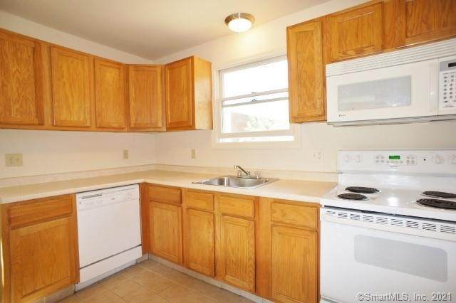 35 Ferris Avenue - Photo 1