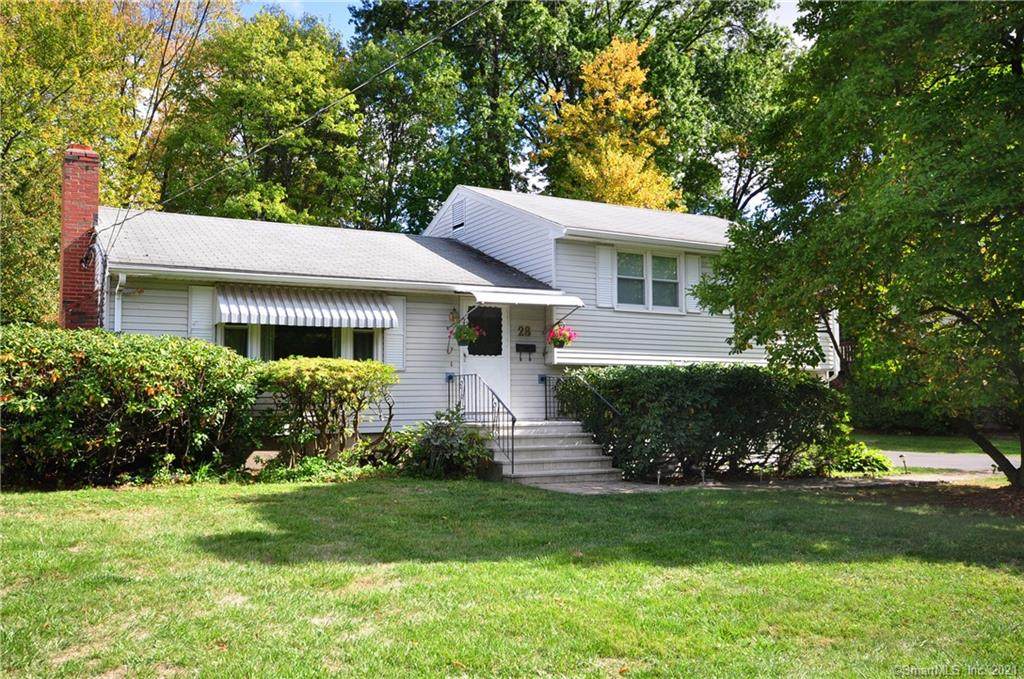 28 Lindy Lane - Photo 1
