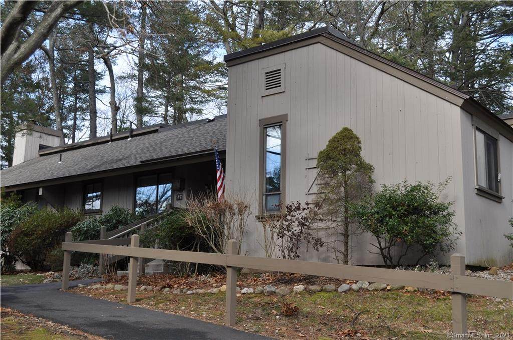 47 Great Meadow Lane - Photo 1