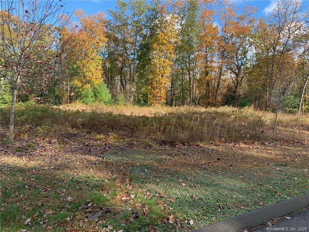 24 Fairway Ridge - Photo 1
