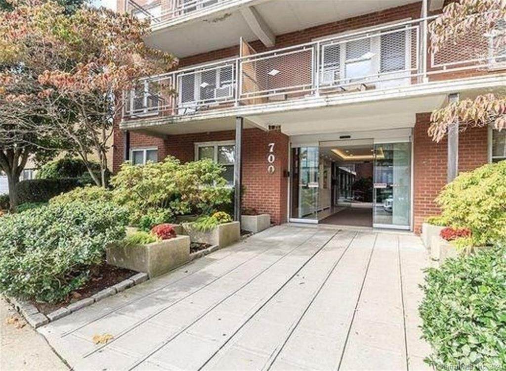700 Summer Street - Photo 1