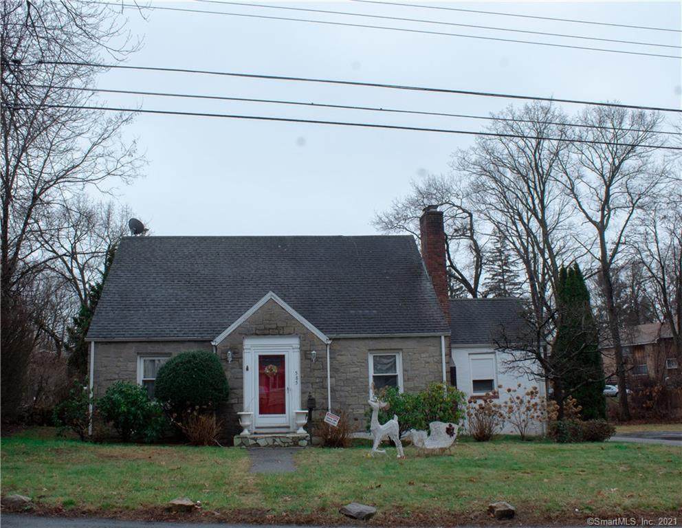 585 Woodside Avenue - Photo 1