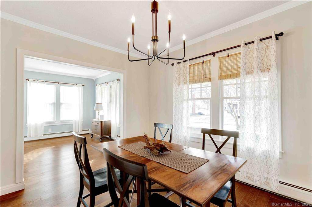 271 Carlton Street - Photo 1