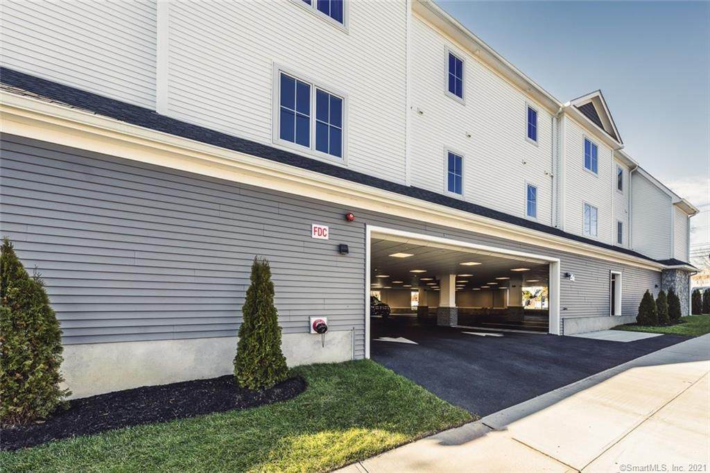 783 Kings Highway - Photo 1