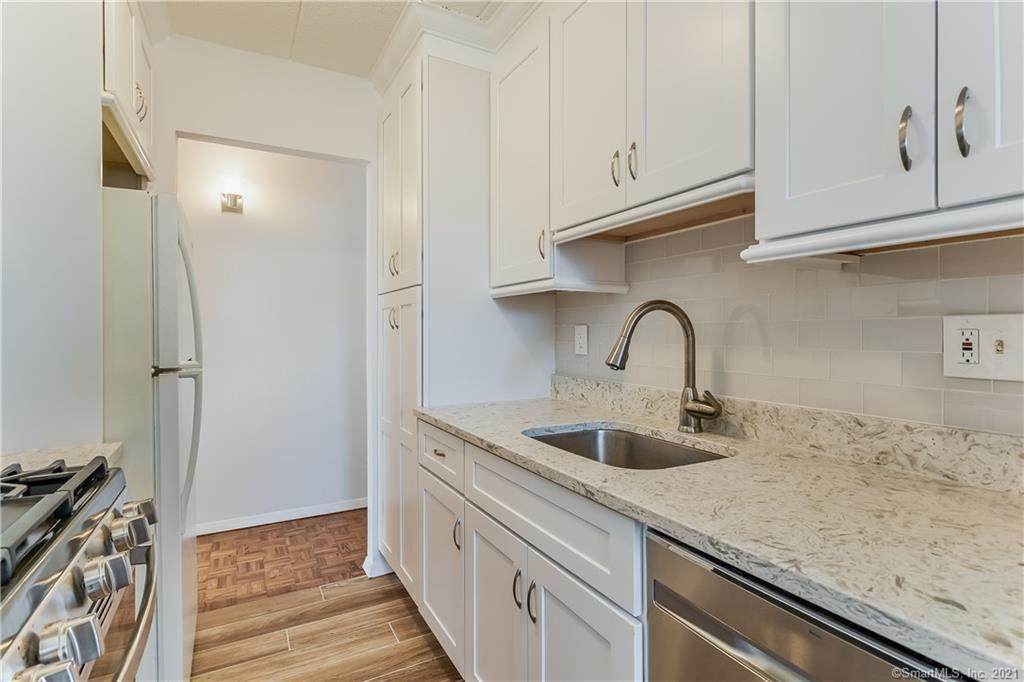 27 Northill Street - Photo 1