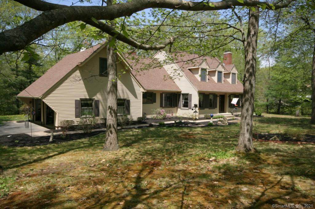 8 Deer Run - Photo 1