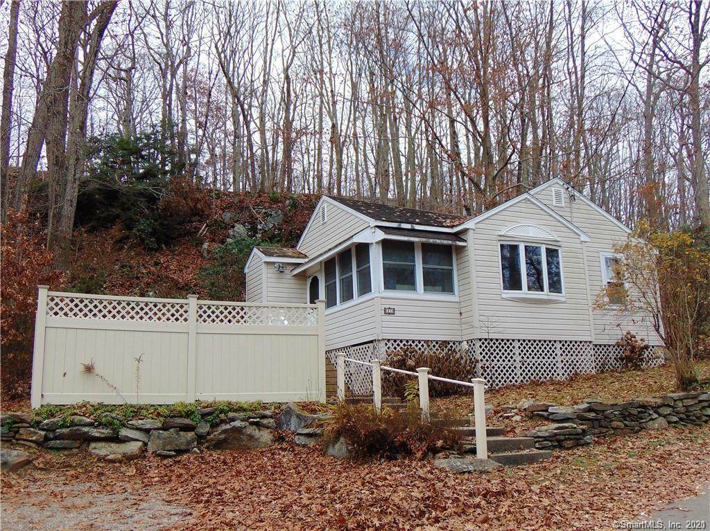 21 Longwood Drive - Photo 1