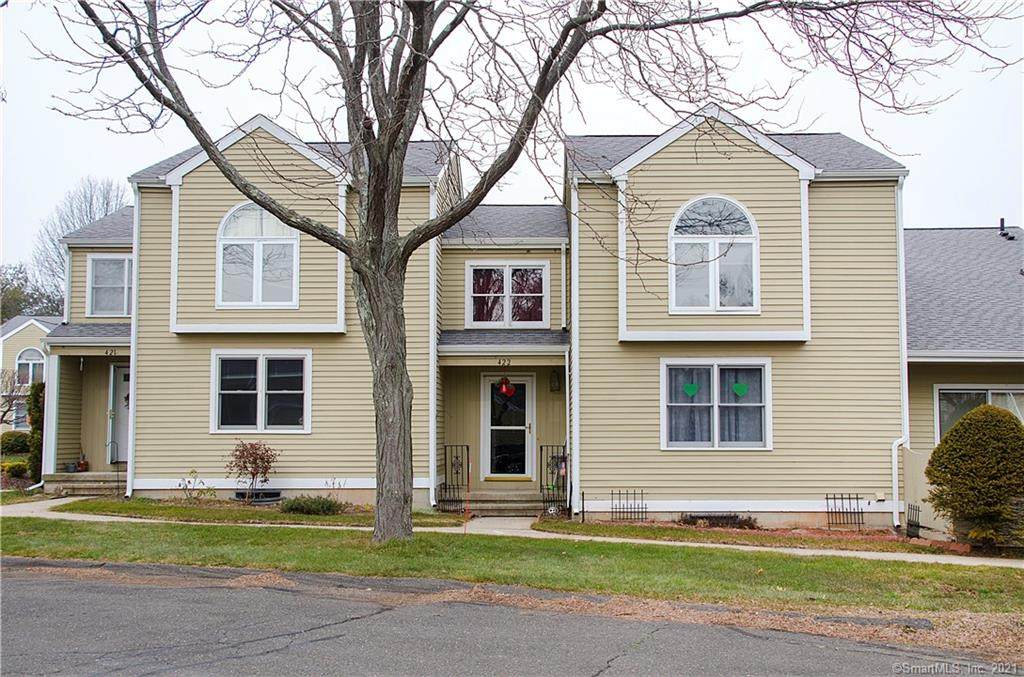 422 Lakeview Drive - Photo 1