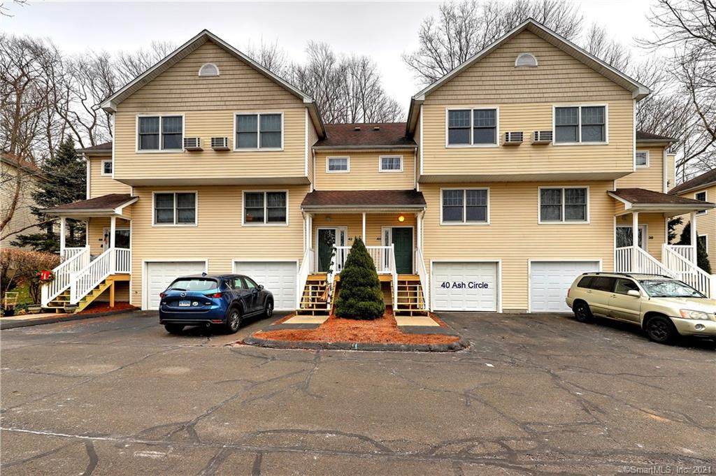 40 Ash Circle - Photo 1