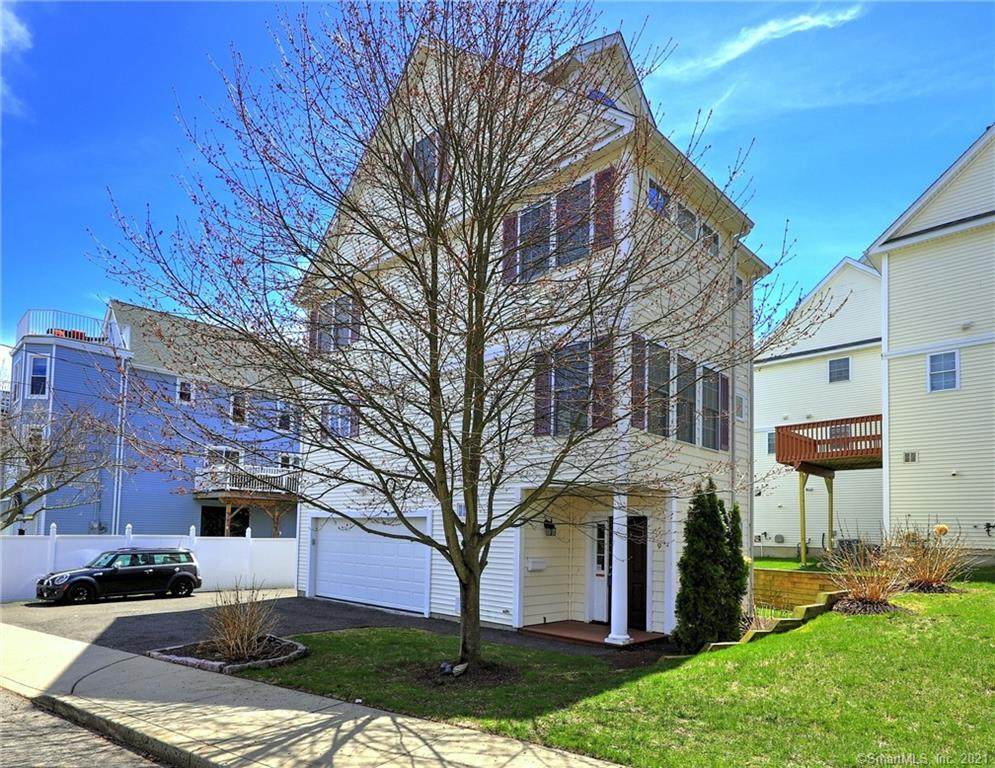 9 Rock Street - Photo 1