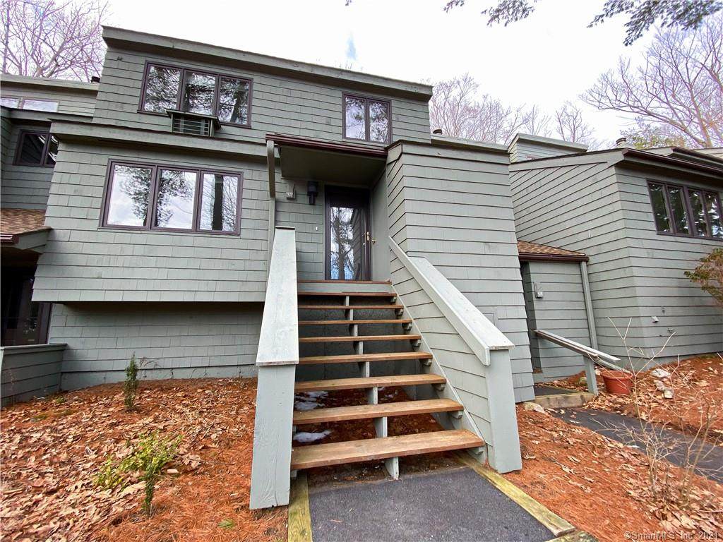 419 Trailsend Drive - Photo 1