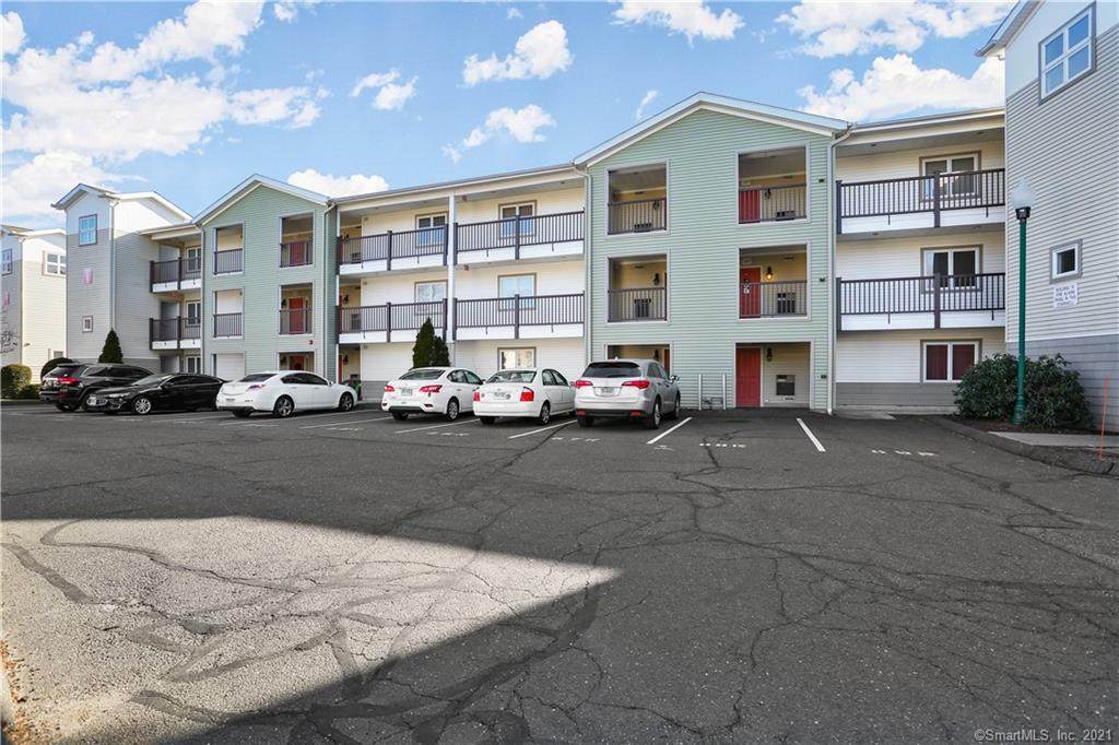 3250 Fairfield Avenue - Photo 1