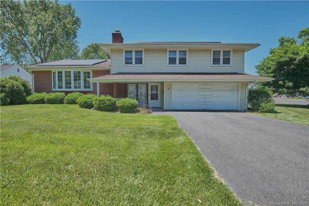7 Holland Lane - Photo 1