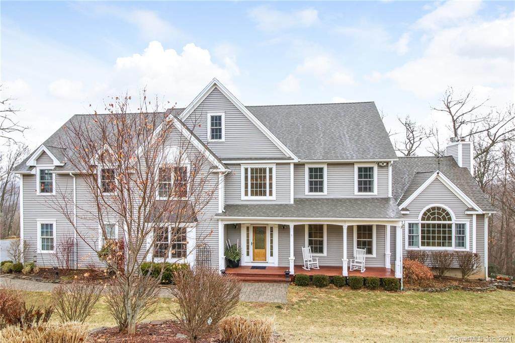 250 Valley Stream Lane - Photo 1