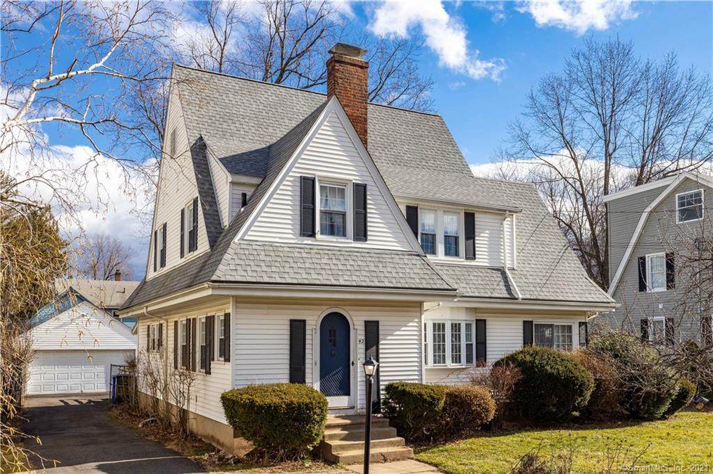42 Brunswick Avenue - Photo 1