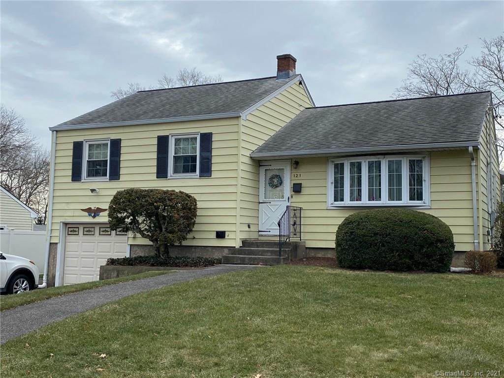 121 Meadow Park Drive - Photo 1