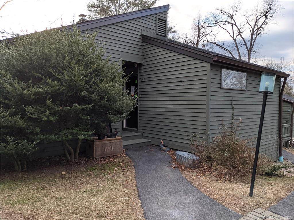 14 Wintergreen Court - Photo 1