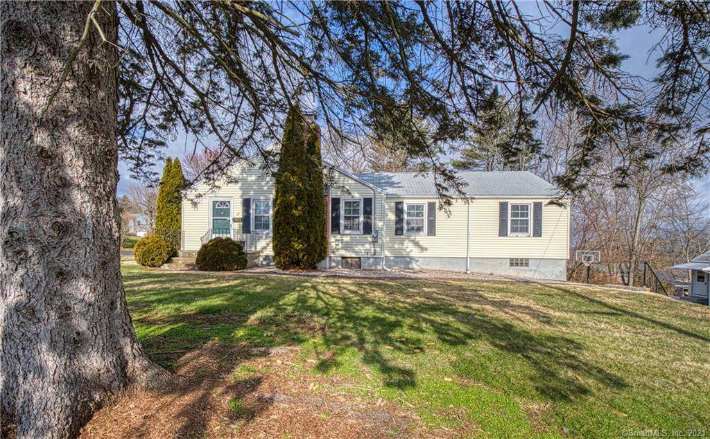 17 Hartwell Road - Photo 1