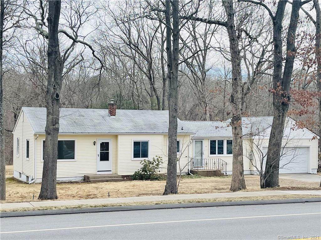 33 Chesterfield Road - Photo 1