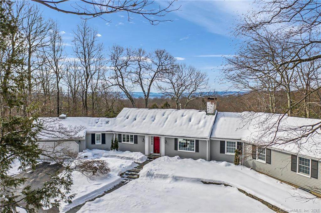 16 White Oak Road - Photo 1