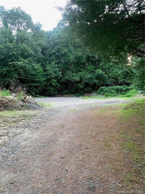 1114 Middlebury Road - Photo 1
