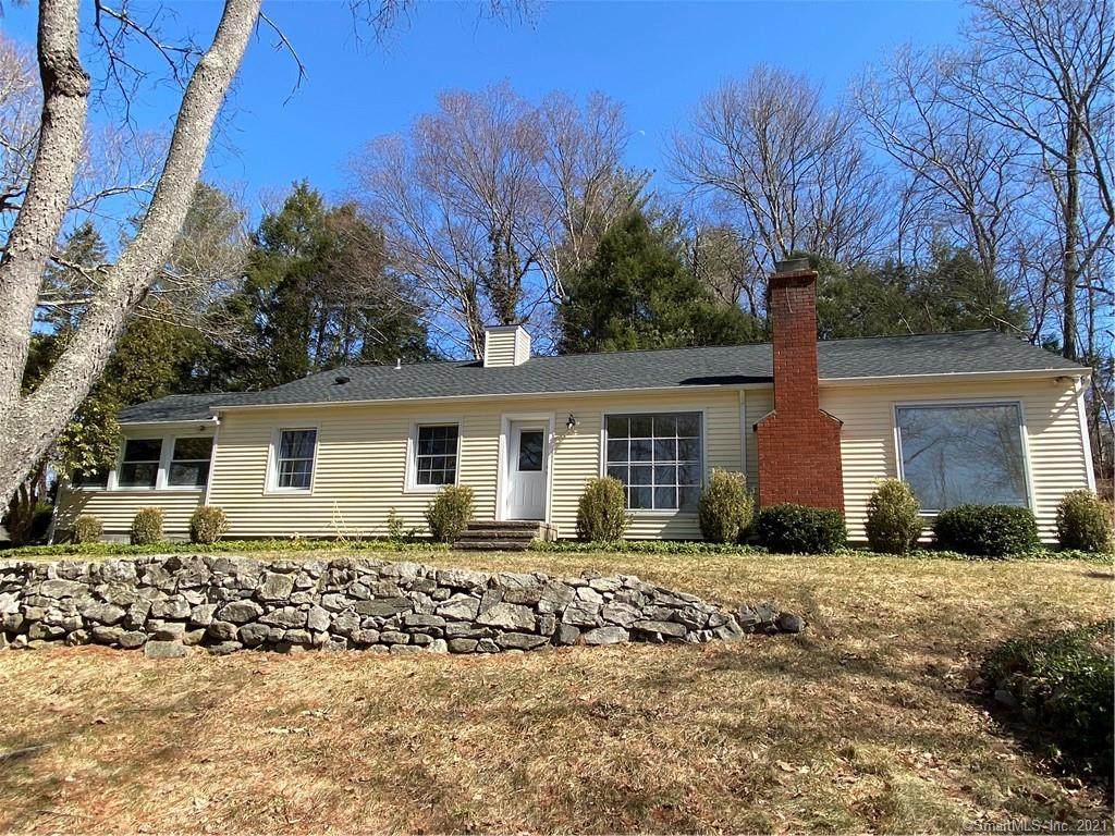 23 Fresh Meadow Road - Photo 1