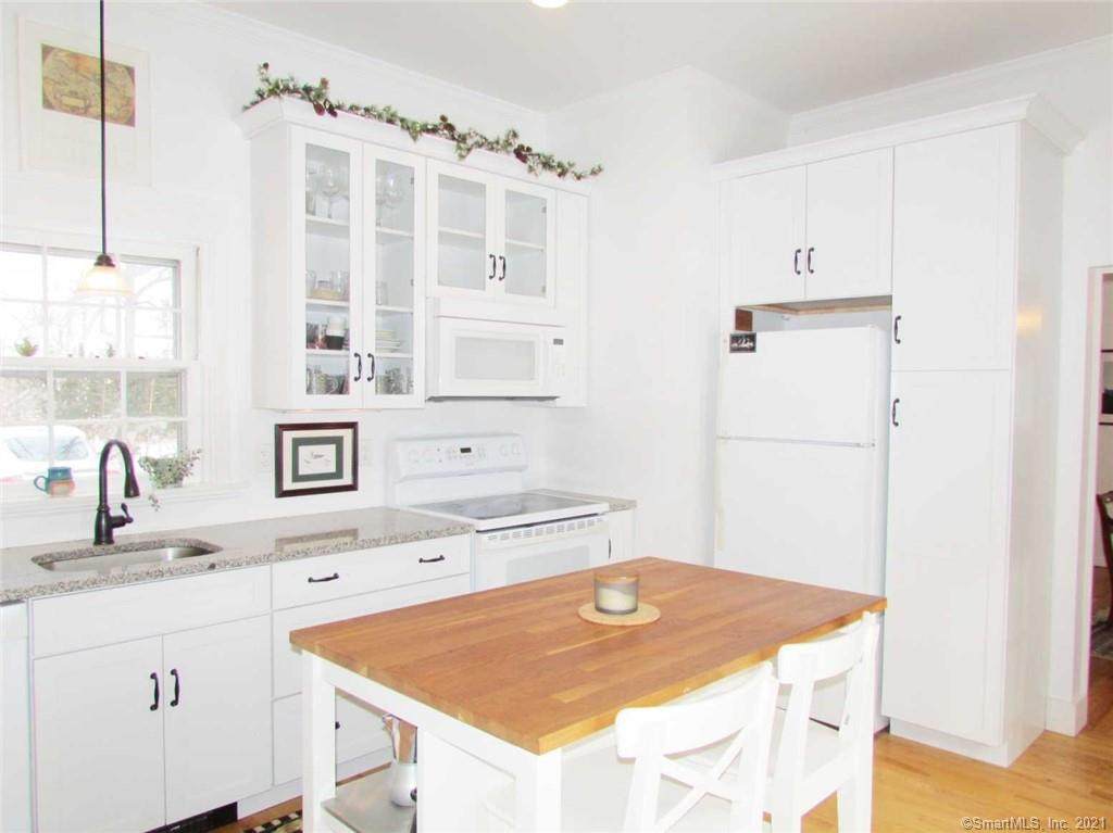 599 Main Street - Photo 1