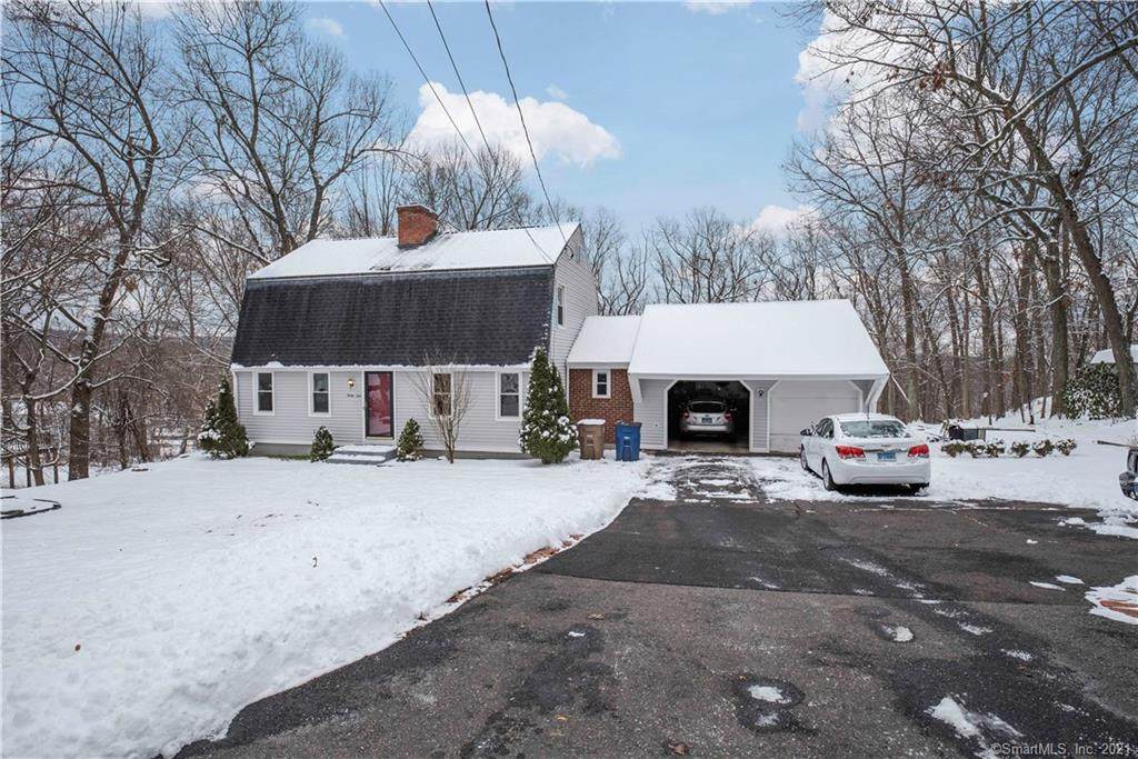 39 Boxwood Drive - Photo 1
