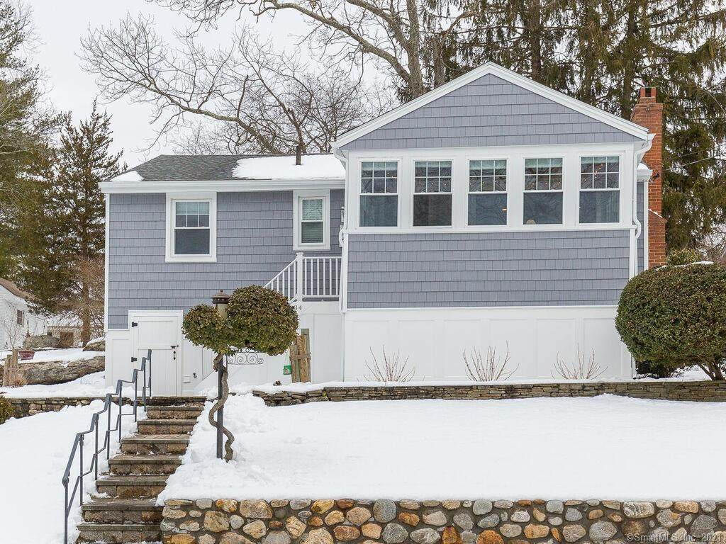 34 Hillcrest Road - Photo 1