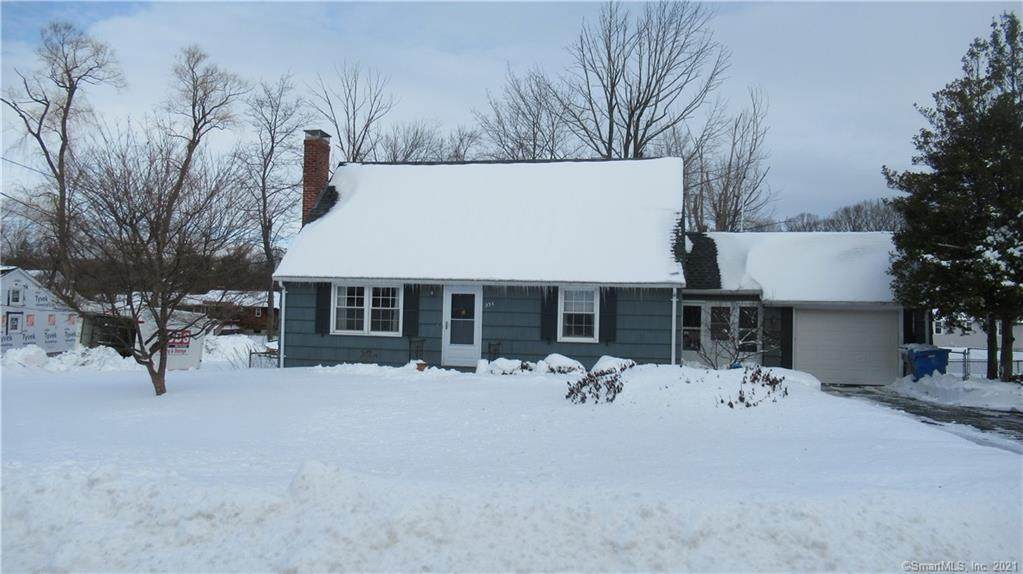 231 Ivy Drive - Photo 1