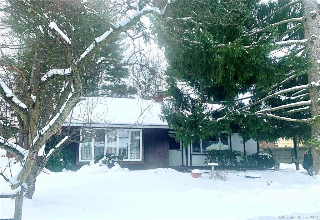 150 Manor Circle - Photo 1