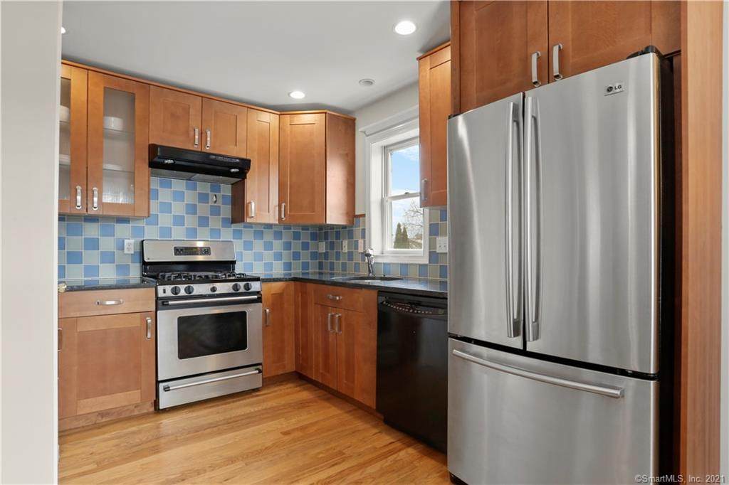 612 Black Rock Turnpike - Photo 1