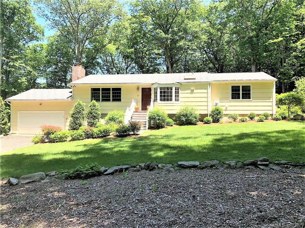 31 Hackberry Hill Road - Photo 1