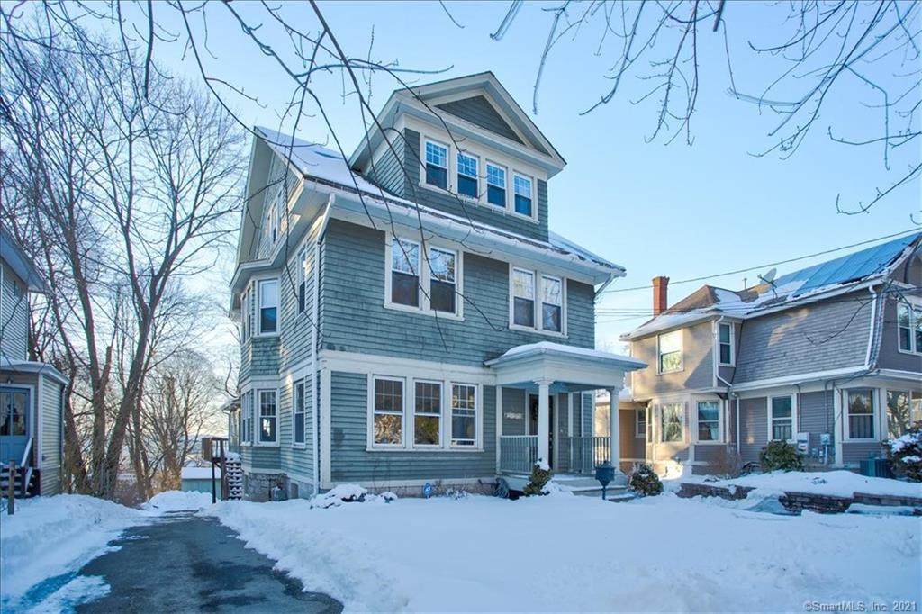 956 Townsend Avenue - Photo 1
