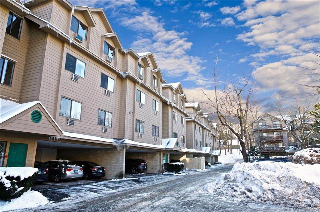 97 Richards Avenue - Photo 1