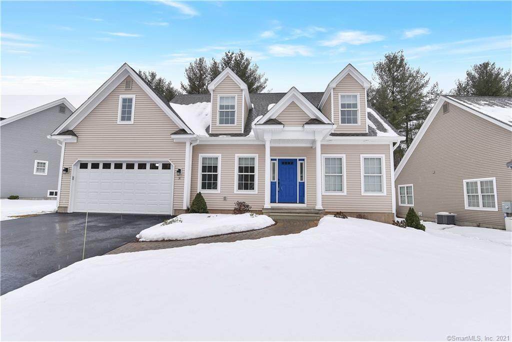 31 Tanglewood Drive - Photo 1