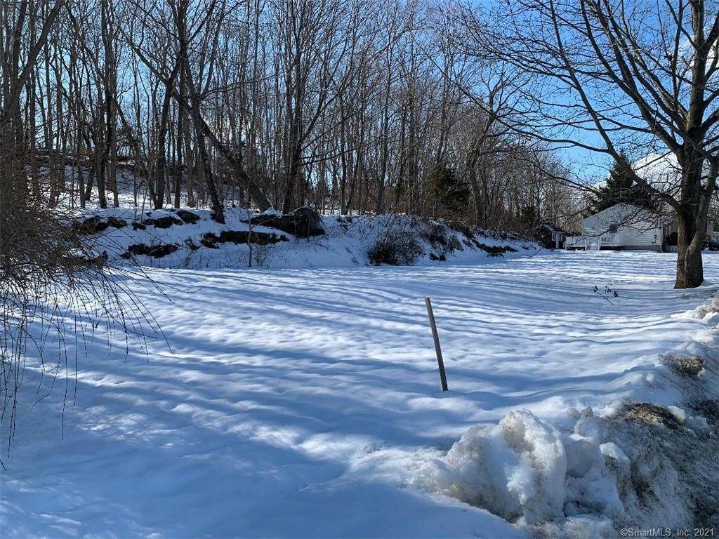 104 North Street - Photo 1