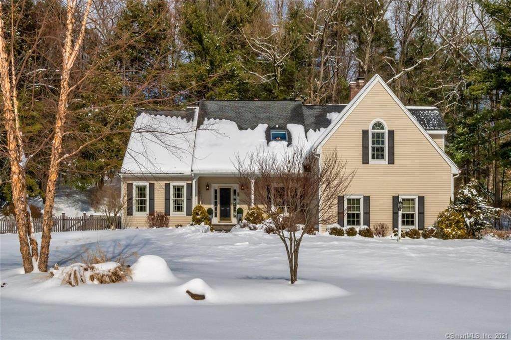 3 Aspenwood Drive - Photo 1