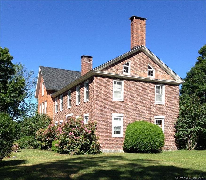 223 Coe Street - Photo 1