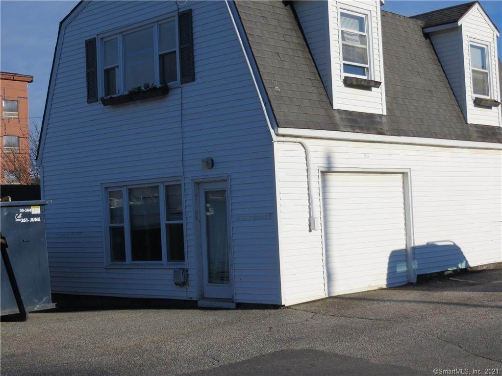 434 Howe Avenue - Photo 1