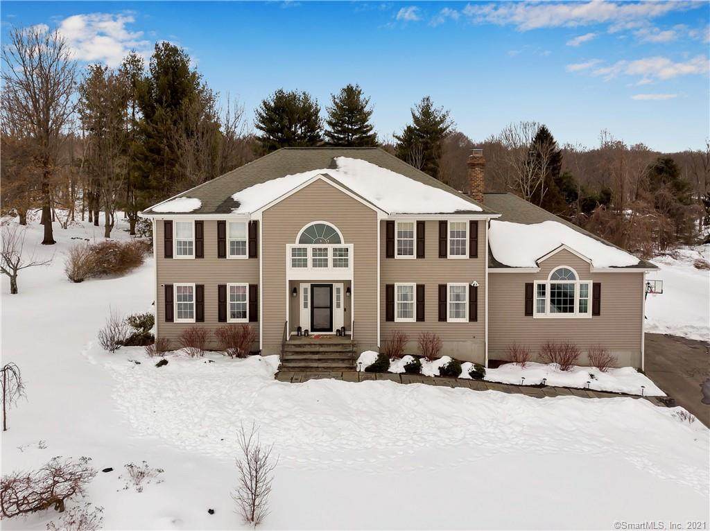 27 Ashford Lane - Photo 1