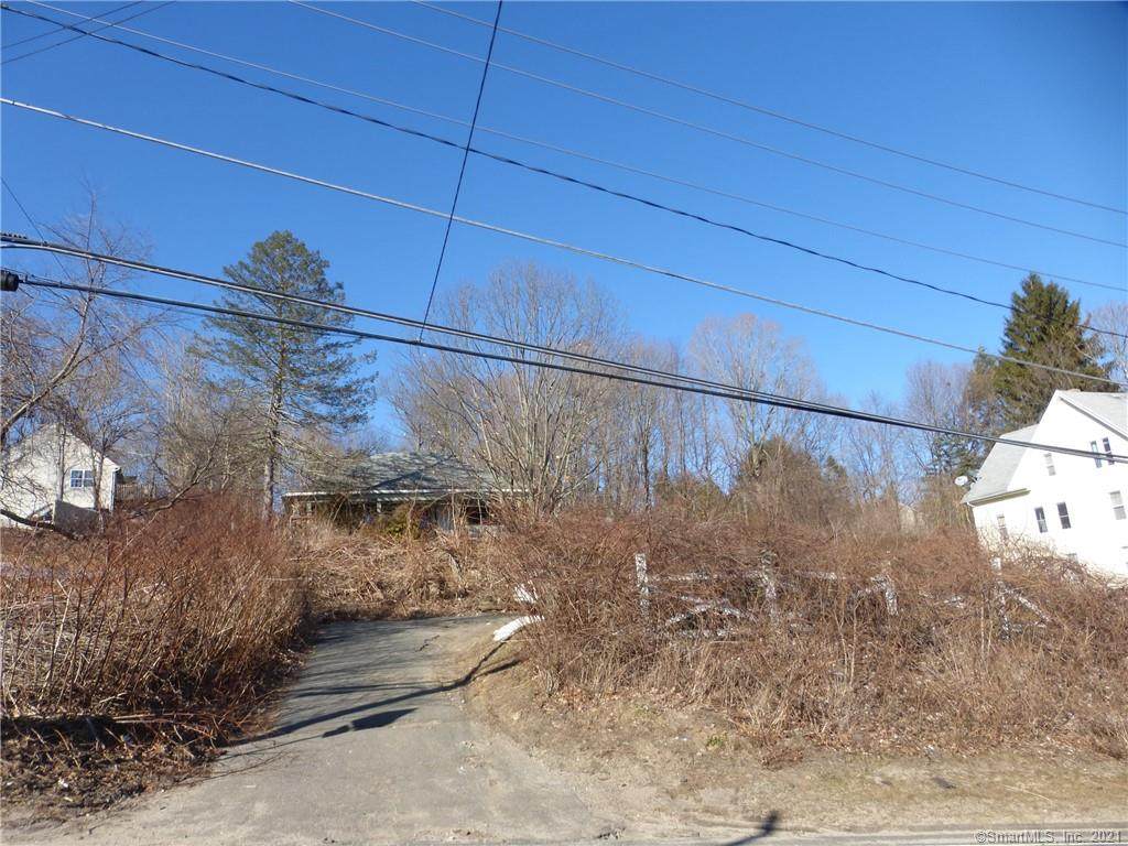 135 Sunnyside Avenue - Photo 1